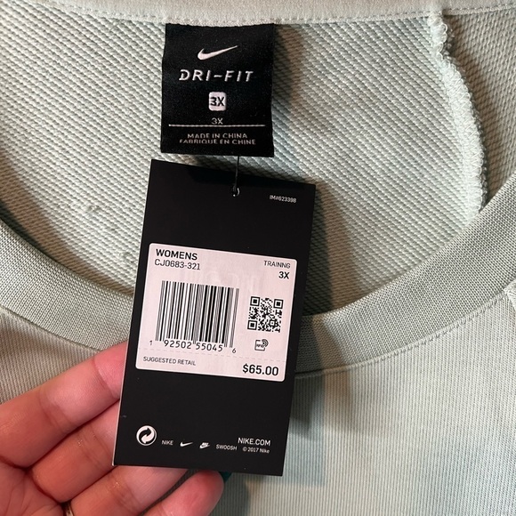 NWT Nike mint green cropped pullover boxy oversized sweater - Picture 3 of 5